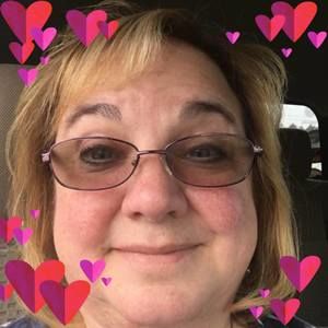 Meet your Posher, April